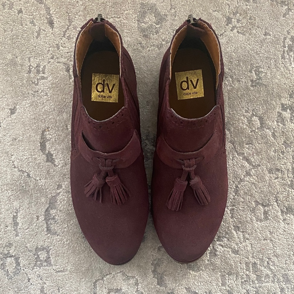 Dolce Vita Burgundy Suede Ankle Boots - Picture 3 of 8
